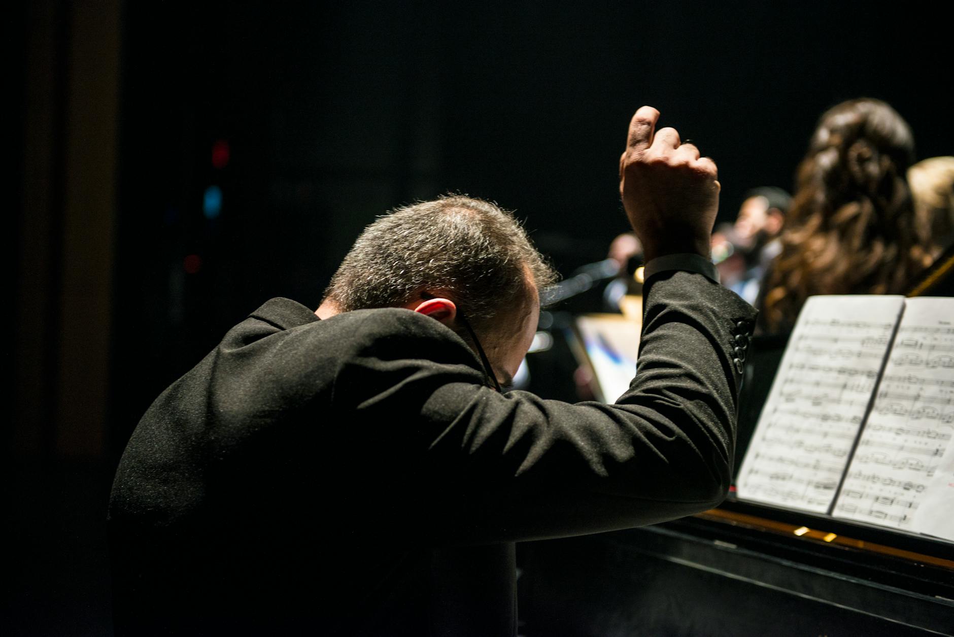 20 Best Classical Conductors Of All Time